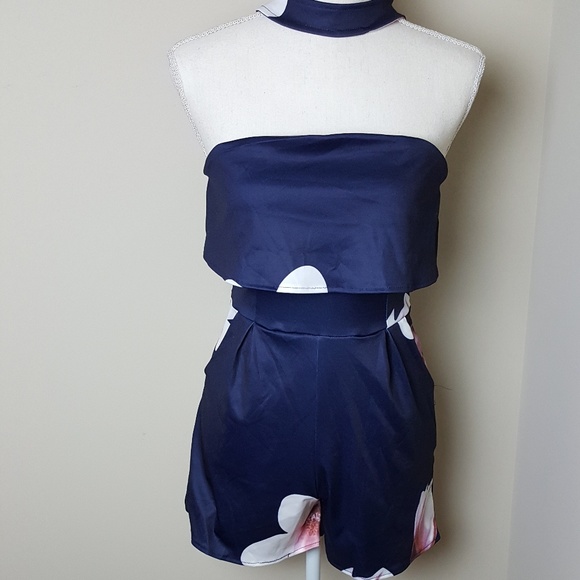 Floral  romper size S - Picture 4 of 7